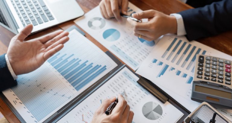 reports-marketing-department-producing